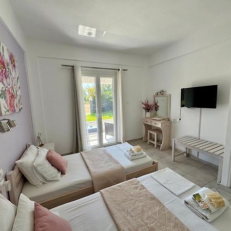 Sungate Villas Almiros Beach Exterior foto