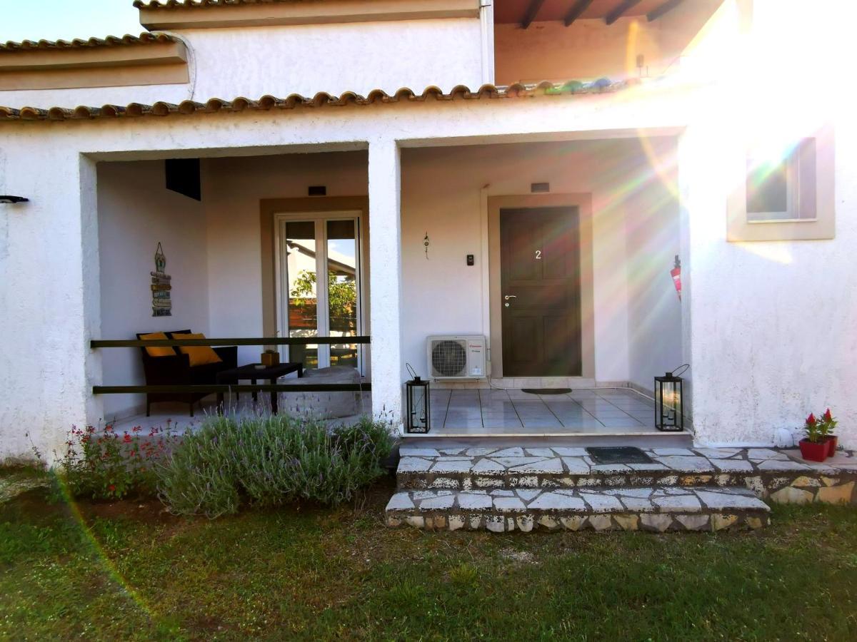 Sungate Villas Almiros Beach Exterior foto